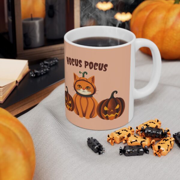 Halloween Mug Orange Cat Pumpkin "Hocus Pocus" - Beige - Image 6